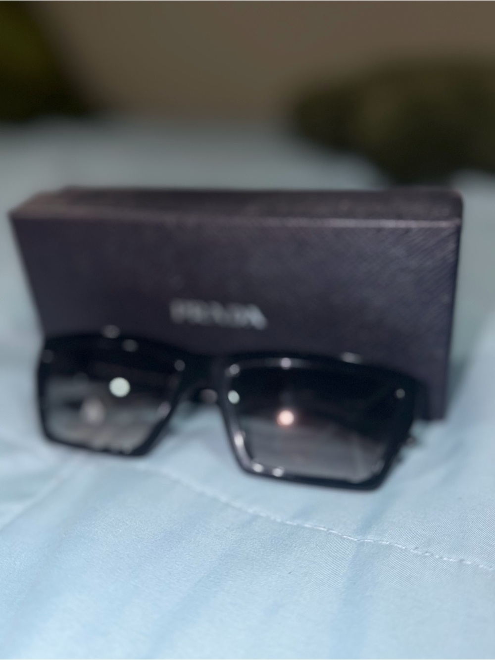 Prada Black Gradient Square Frame Sunglasses - Picture 4 of 4